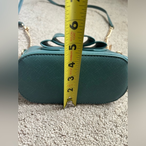 Like Dreams Emerald Vegan Leather Bow Crossbody Bag - Picture 8 of 9